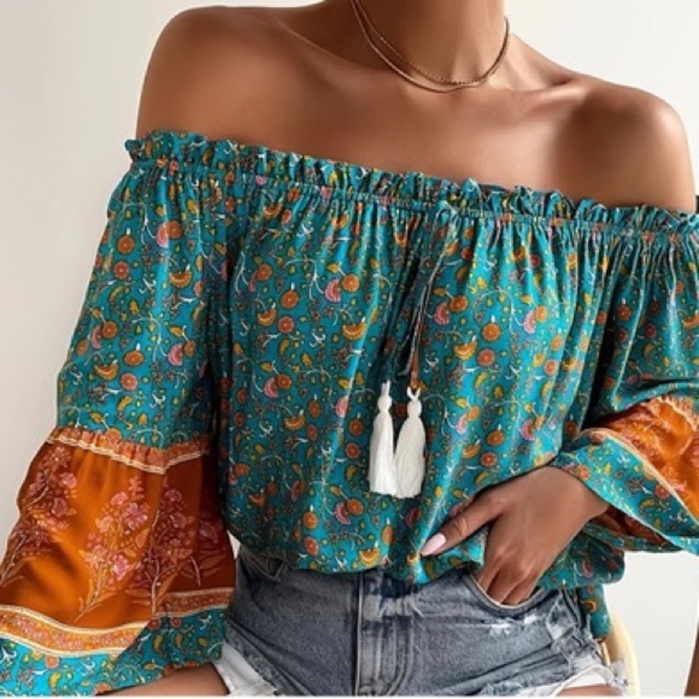 NWOT Bohemian Off The Shoulder Top